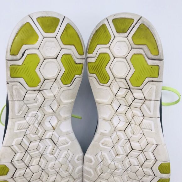 Nike Free 5.0 TR Fit 5 Print Sneakers Black & White Women 10.5 Shoes 704695-014 - Picture 10 of 10